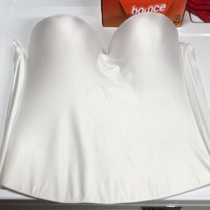 Bra for wedding dress